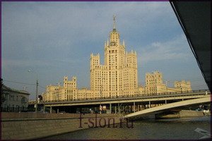 Экскурсия по Москве-реке на теплоходе